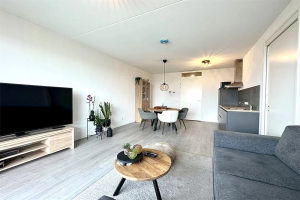 Te huur: Appartement Laakweg, Den Haag - 1