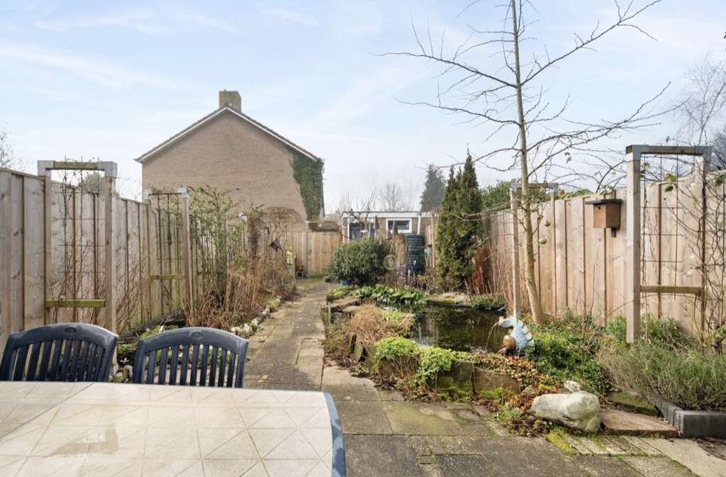 For rent: House Schakelweg, Hoogvliet Rotterdam - 14