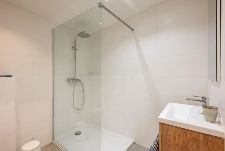 Te huur: Woning Wilhelminastraat, Hoek - 10