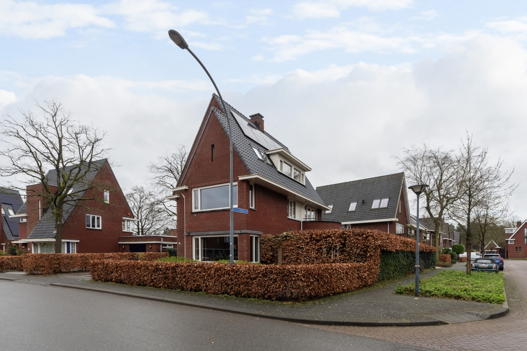 For rent: House Vlinderlaan, Oosterhout Nb - 3