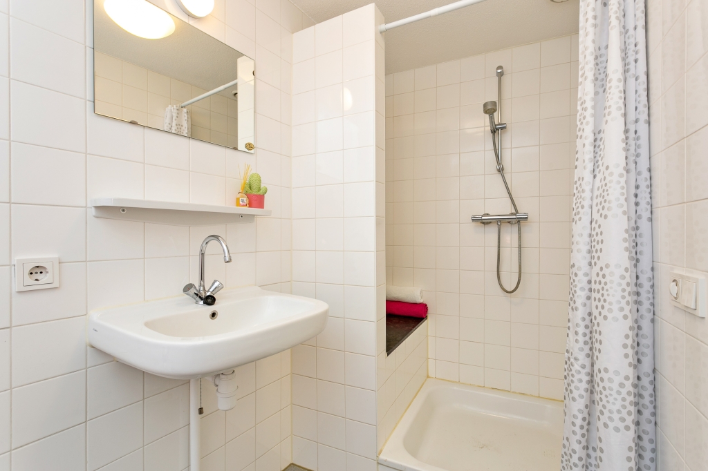For rent: Apartment Romkeslaan, Leeuwarden - 17