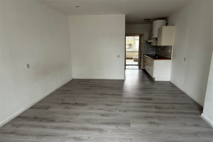 For rent: Studio Burg. de Hesselleplein, Heerlen - 1