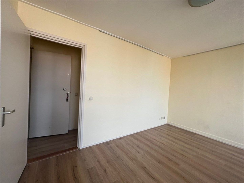 For rent: Apartment Newtonplein, Den Haag - 2