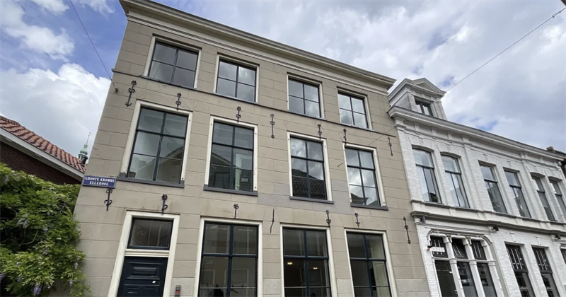 Grote Kromme Elleboog
