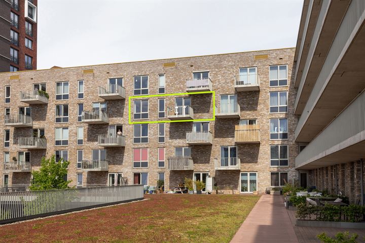 Mooi driekamer appartement met zonnig balkon in Leiden te huur!