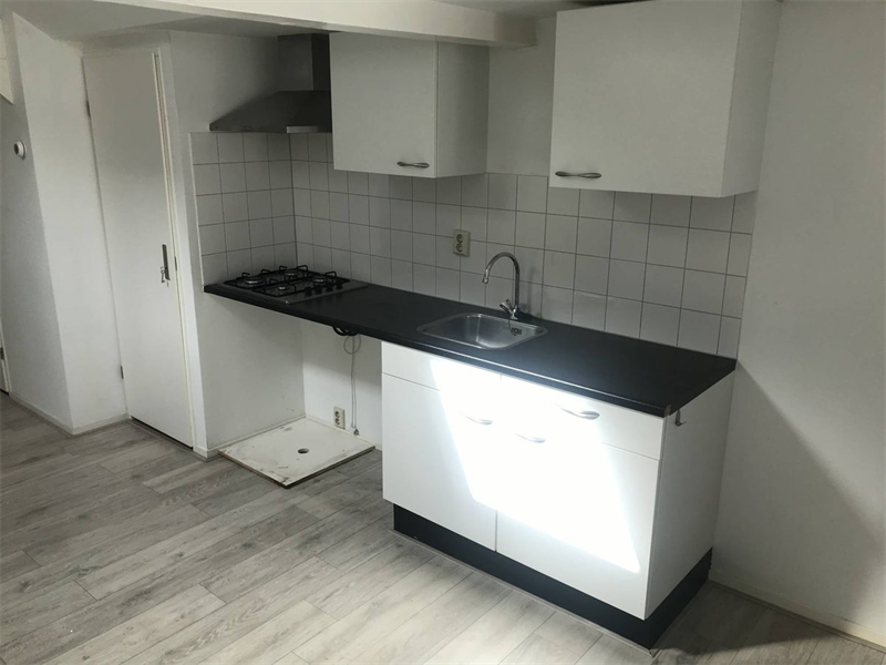 For rent: Apartment Spoorstraat, Gouda - 1