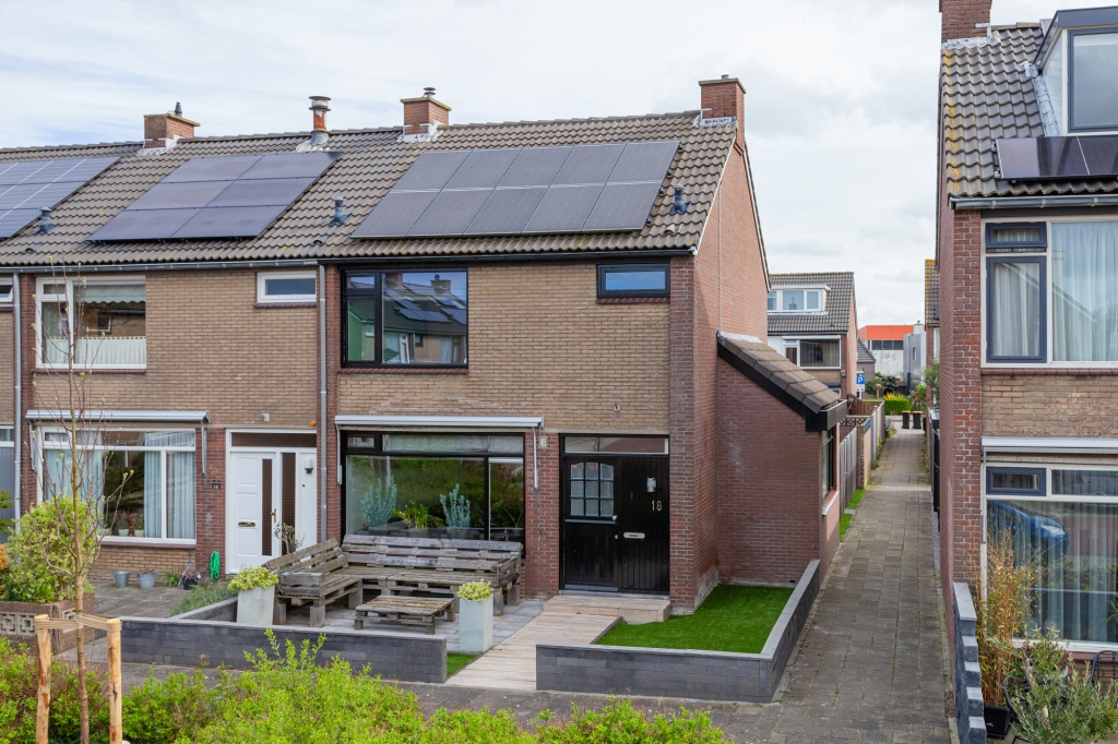 For rent: House Leliestraat, Katwijk Zh - 44