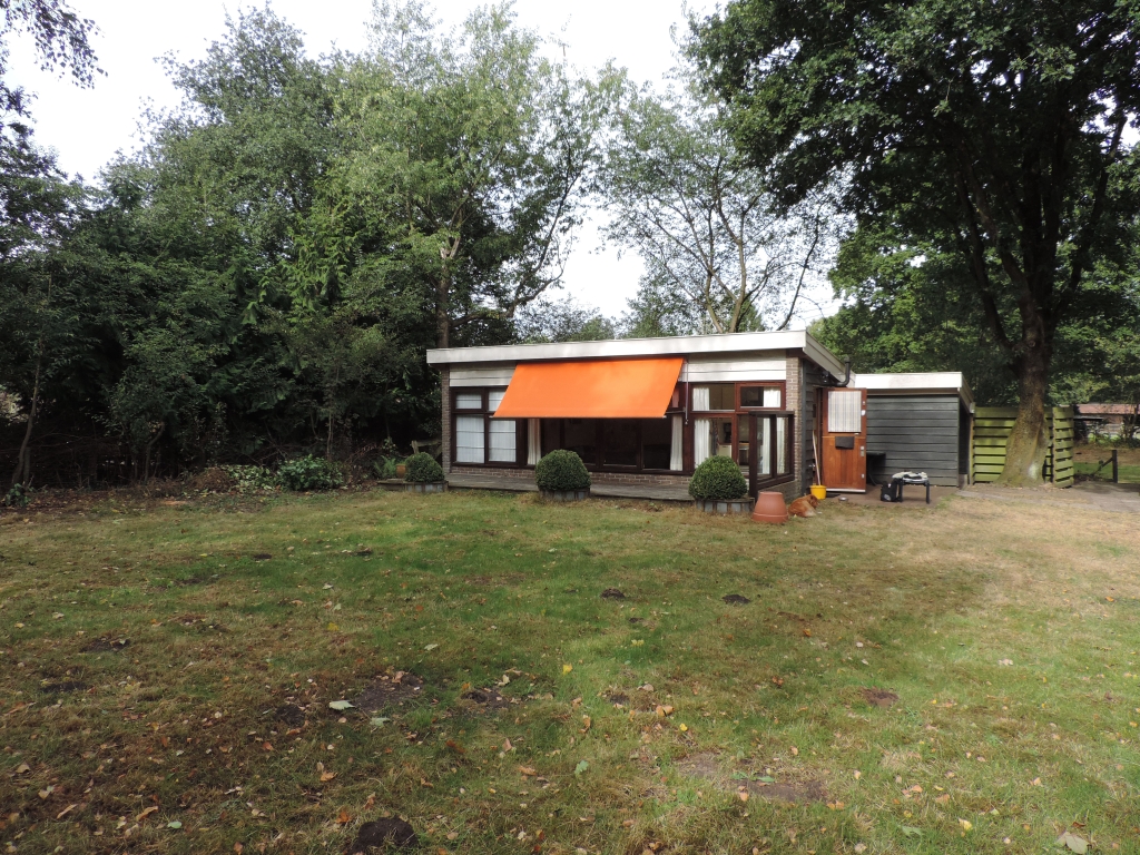 Vrijstaande recreatiewoning **6 maanden te huur**