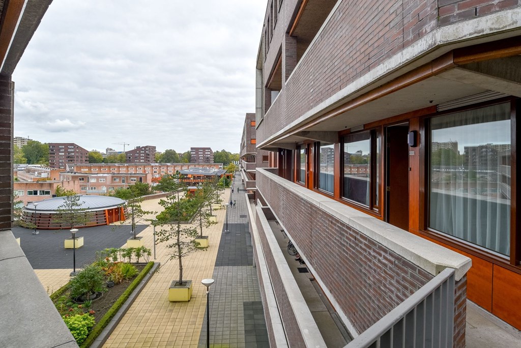 For rent: Apartment Pieter Calandlaan, Amsterdam - 16