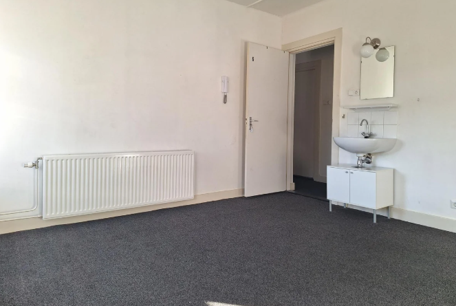 For rent: Room Markt, Helmond - 2