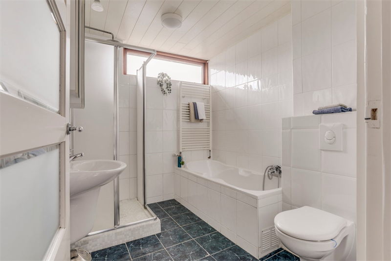 Te huur: Woning Laan van Nieuw Blankenburg, Rozenburg Zh - 2