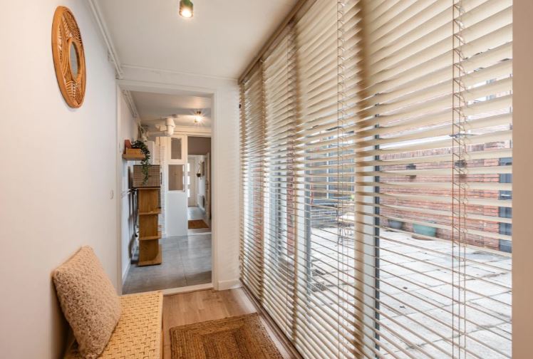 Te huur: Woning Wilhelminastraat, Hoek - 8