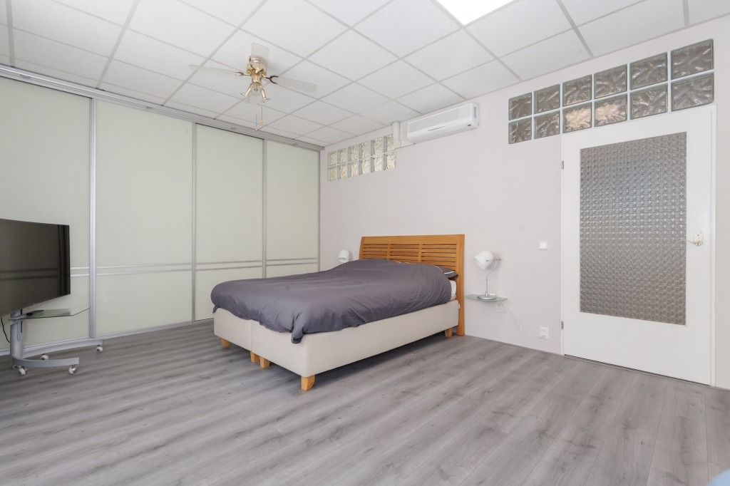 Te huur: Woning Buitenwatersloot, Delft - 17