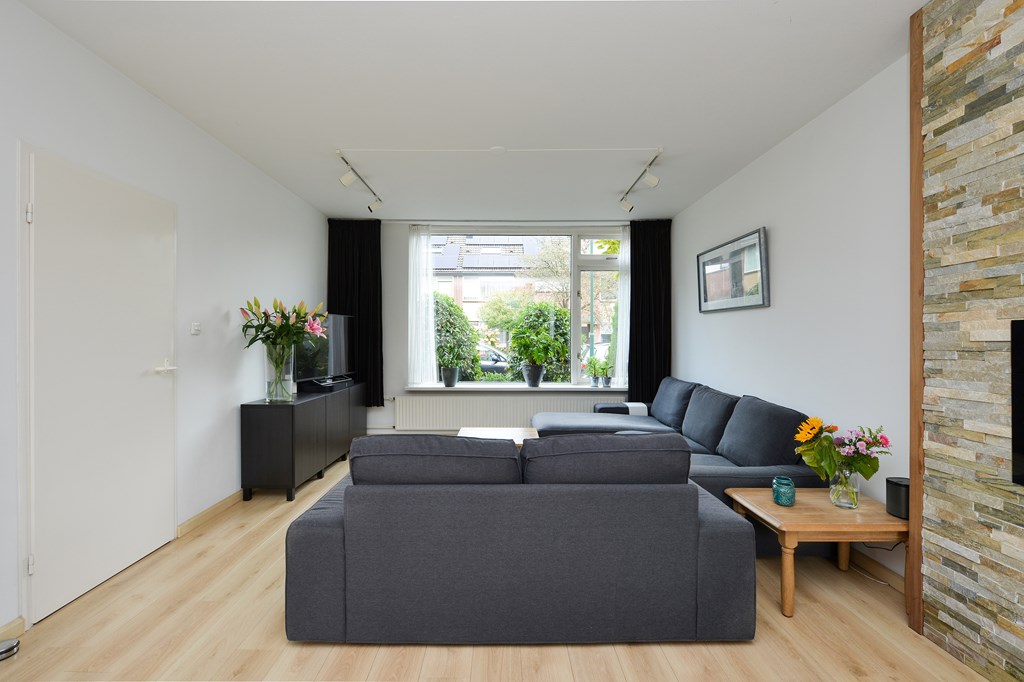 House Gerrit van der Veenstraat for rent in Soest 483003