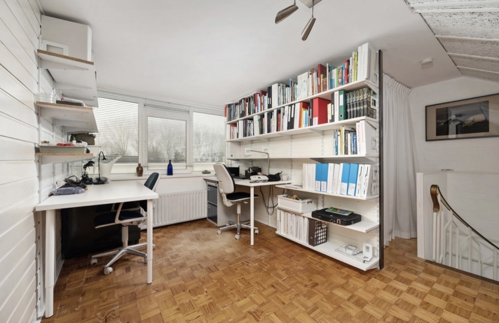 For rent: House Schakelweg, Hoogvliet Rotterdam - 17