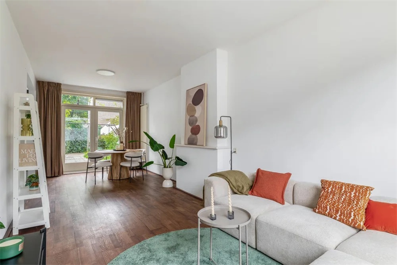 Hoekwoning te huur