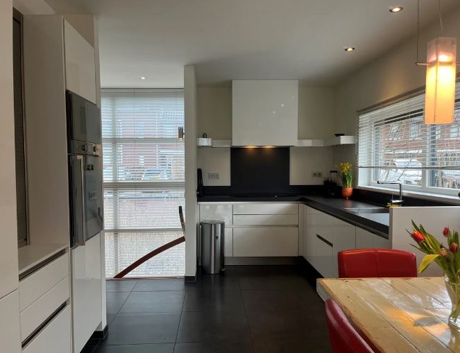 For rent: Apartment Burt Bacharachstraat, Utrecht - 10