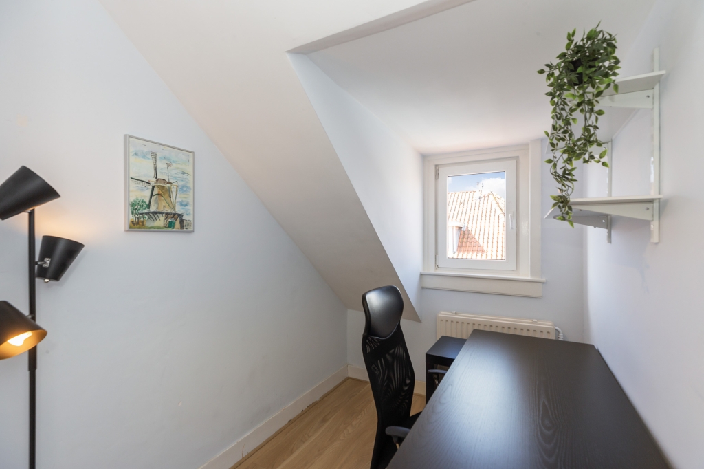 For rent: Apartment Namensestraat, Den Haag - 25