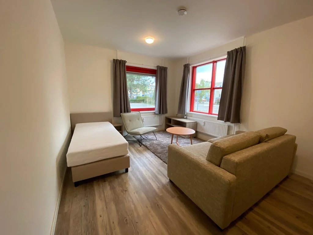 Te huur: Studio Henry Dunantweg, Alphen Aan Den Rijn - 3