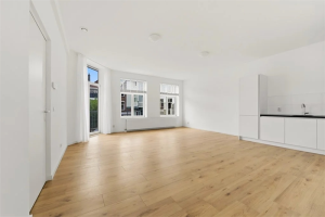 For rent: Apartment De Ruijterstraat, Den Haag - 1