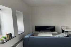 Te huur: Studio Thomas van Kempenstraat, Tilburg - 1