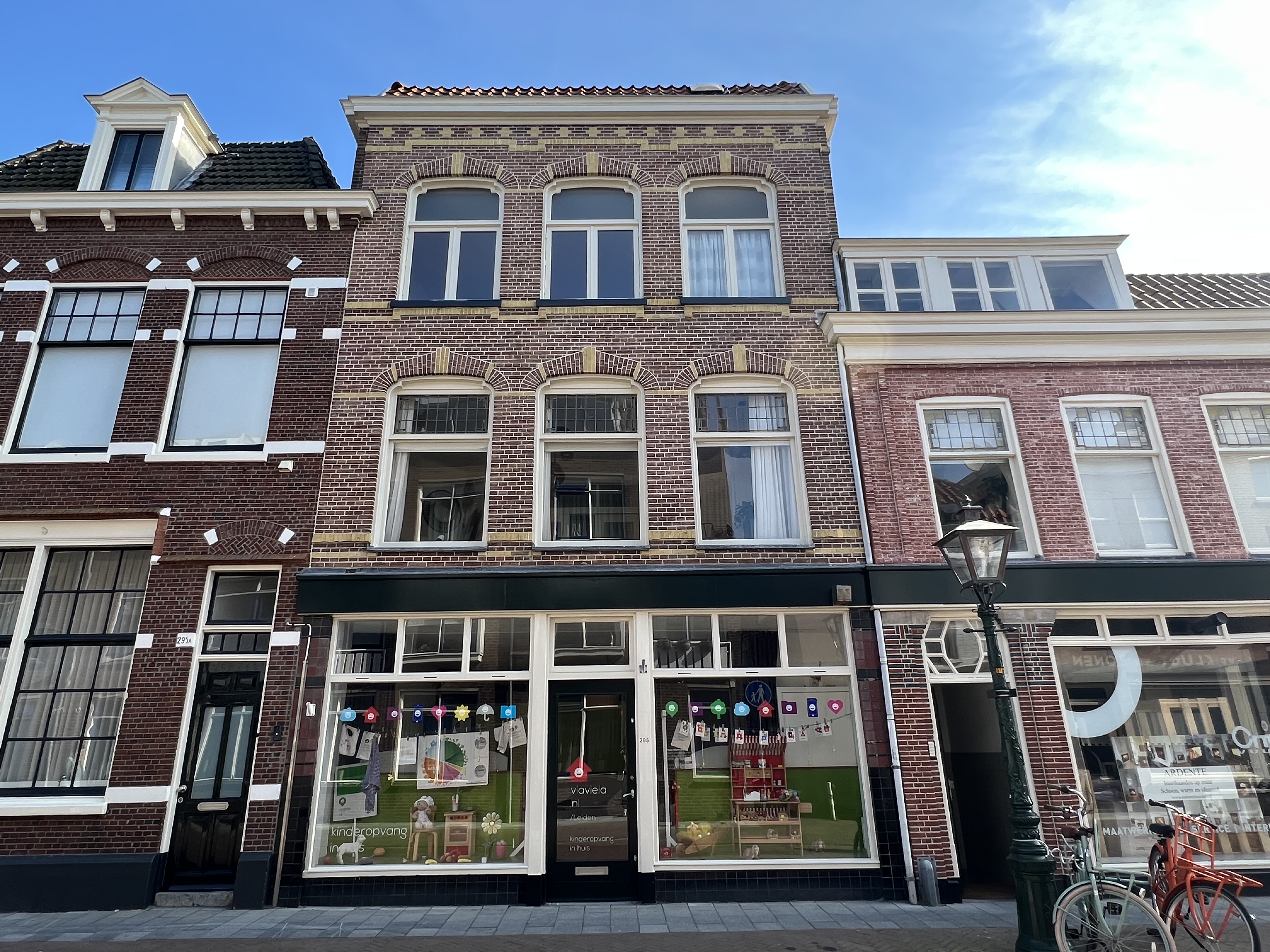 Kamer te huur in de Haarlemmerstraat in Leiden