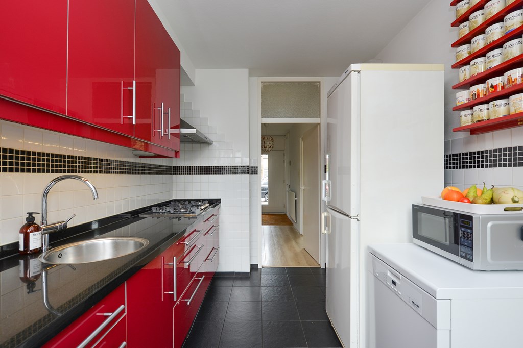 House Gerrit van der Veenstraat for rent in Soest 483003