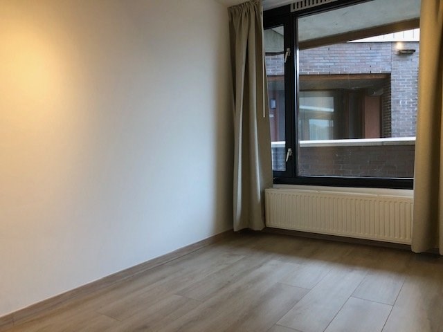 For rent: Apartment Pieter Calandlaan, Amsterdam - 13
