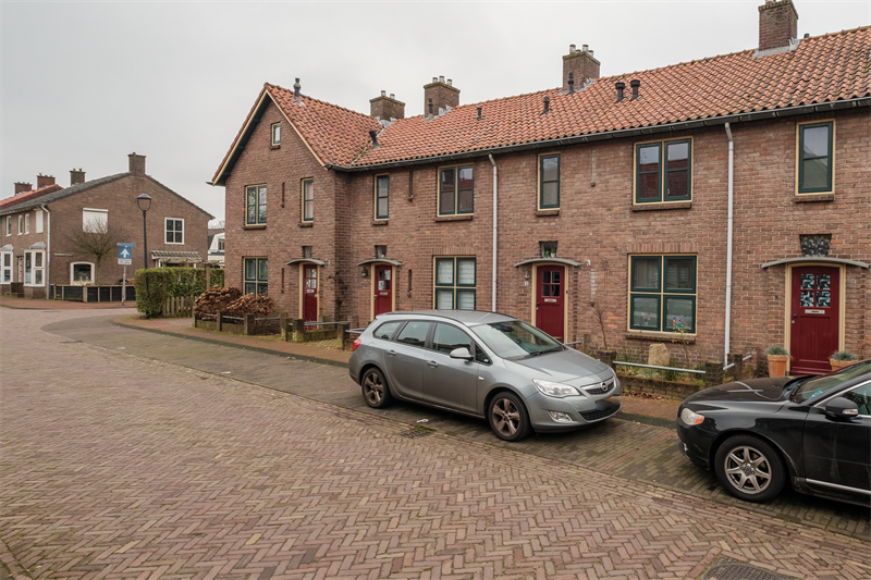 For rent: House van Eijbergenstraat, Coevorden - 9