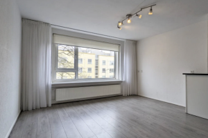 For rent: Apartment Van Riebeeckweg, Hilversum - 1