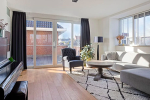 Te huur: Appartement Middelmeede, Made - 1