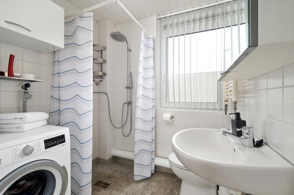 For rent: House Schakelweg, Hoogvliet Rotterdam - 8