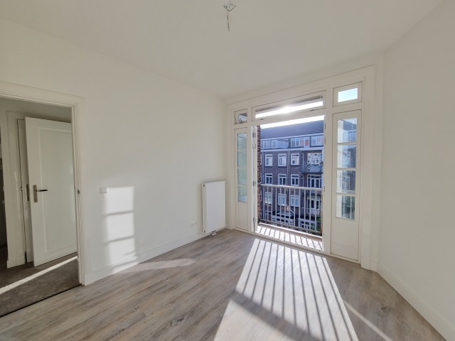 For rent: Apartment Van Tuyll van Serooskerkenweg, Amsterdam - 8