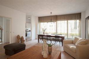 Te huur: Woning Laan van Roos en Doorn, Den Haag - 1